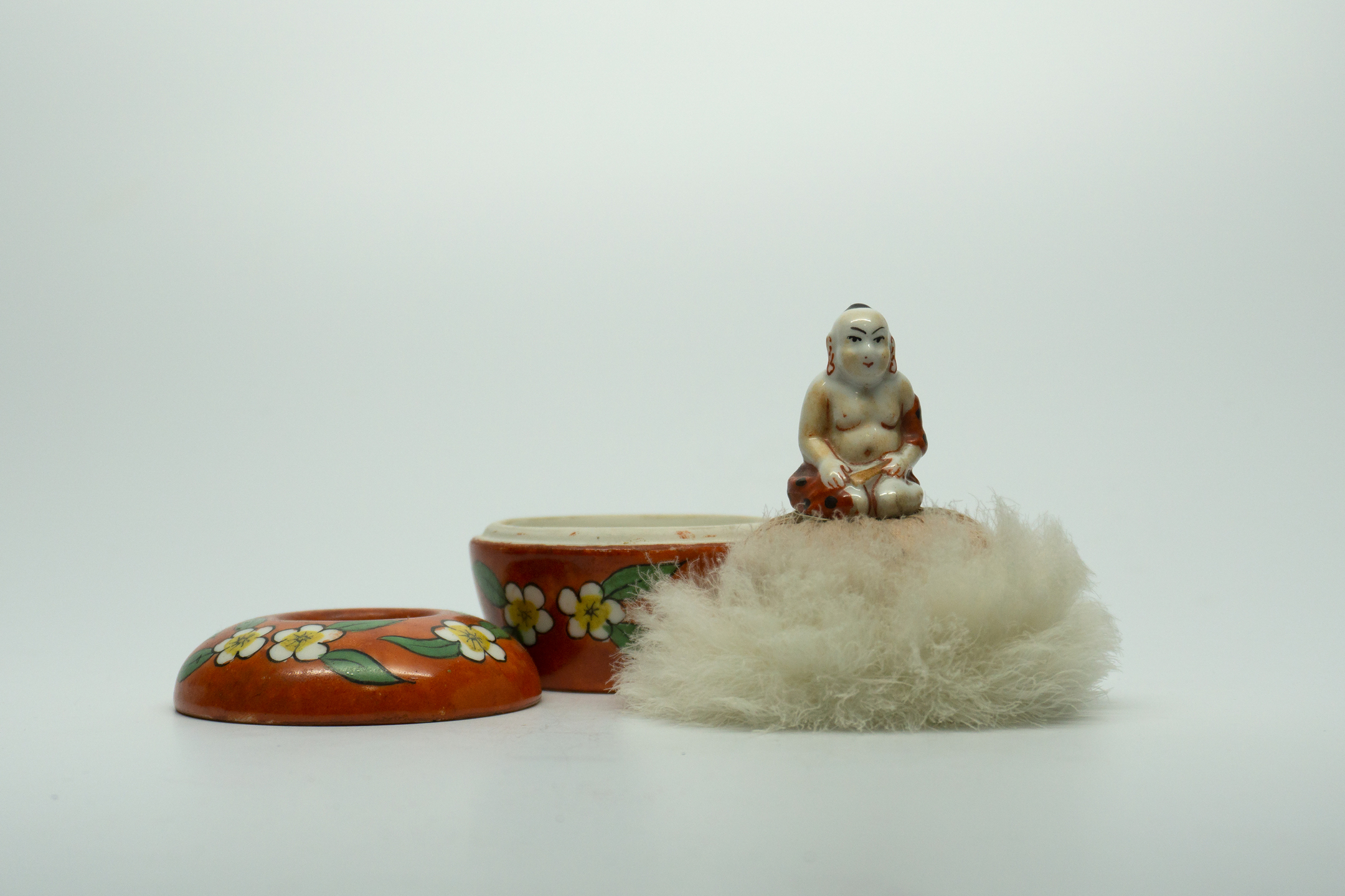 Powder Jar with Puff