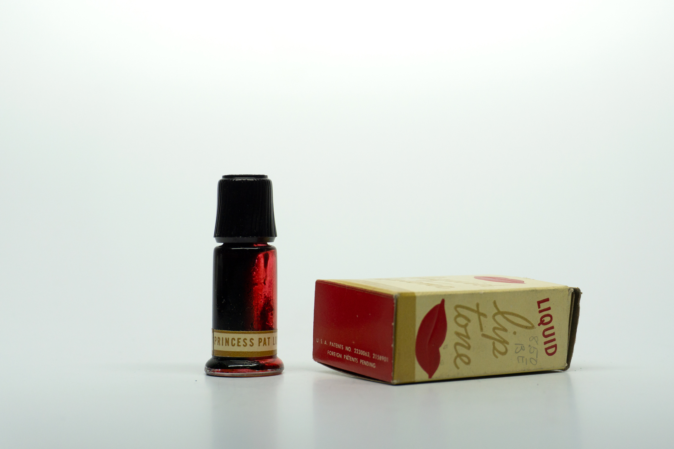 Princess Pat Liquid Liptone