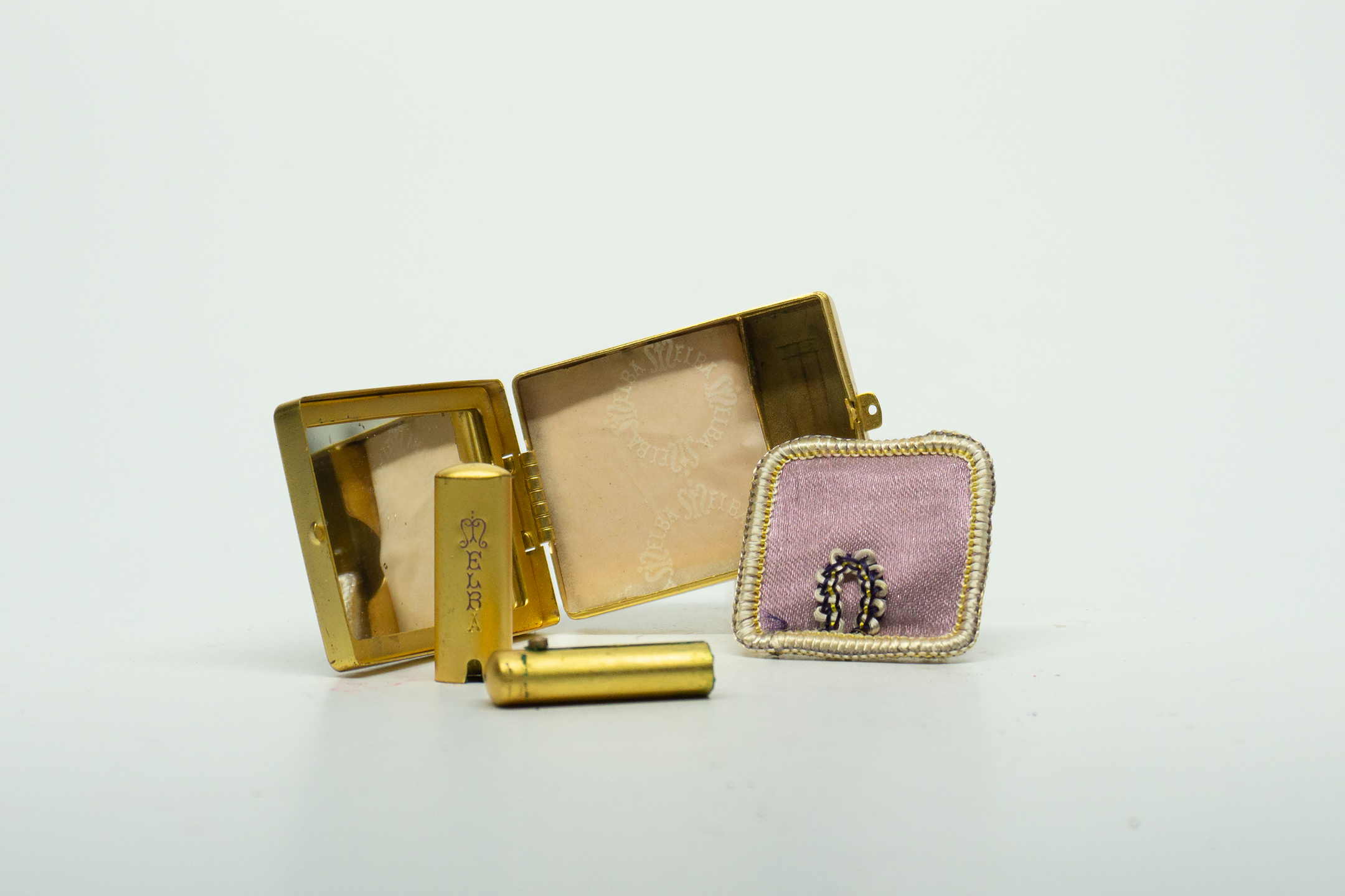 Melba Double Compact