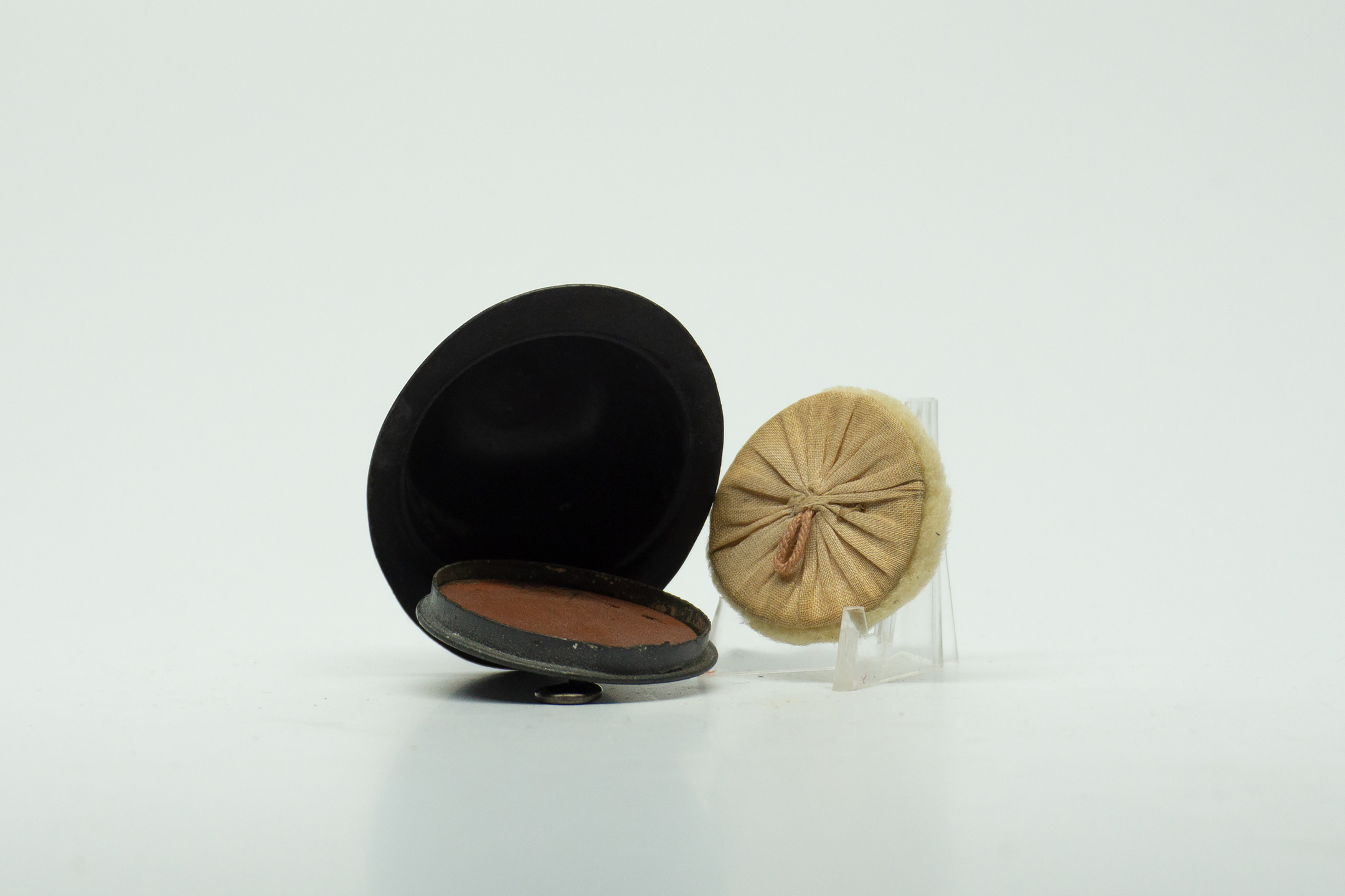 1940s Combat Helmet Compact