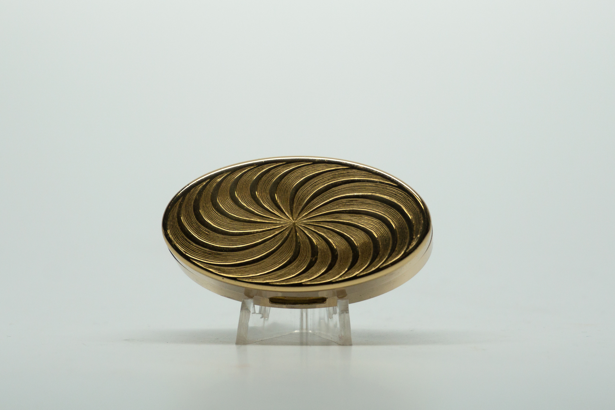 Max Factor Hi-Society Lipstick