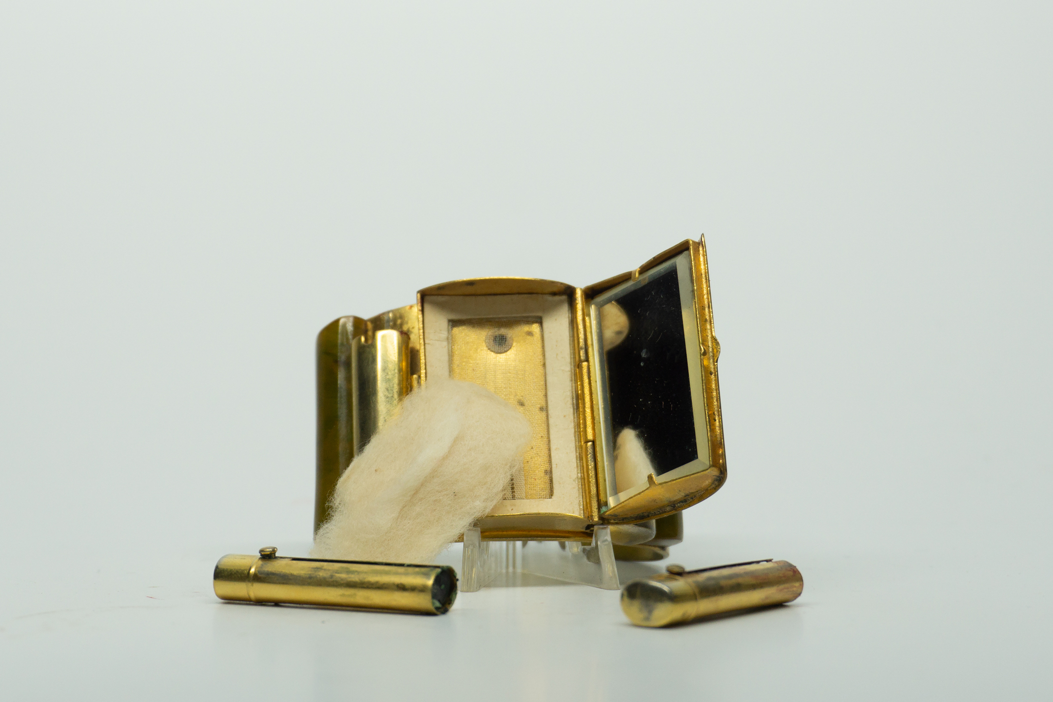 Albert Flamand Bakelite Bracelet Compact