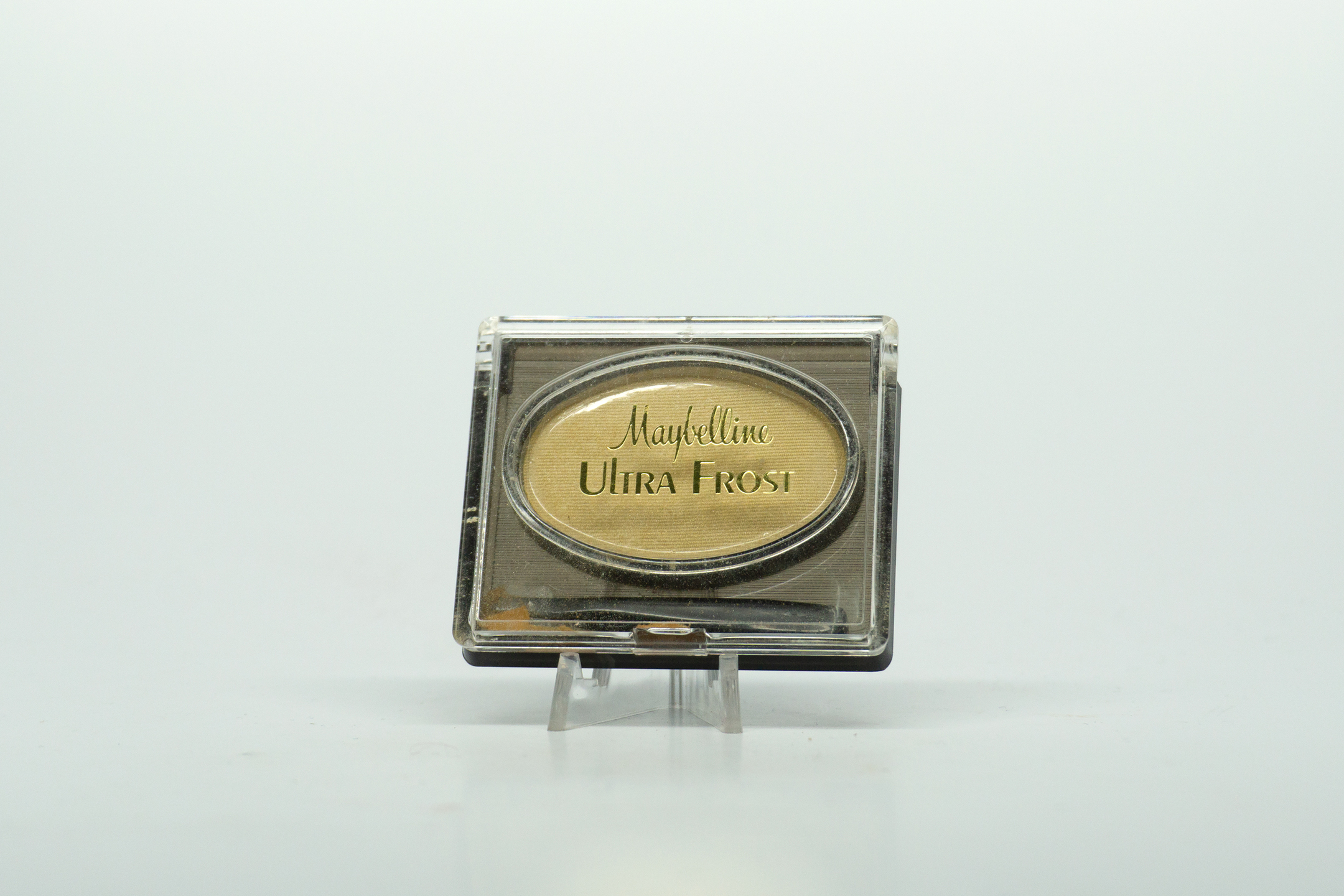 Maybelline Ultra Velvet Eyeshadow