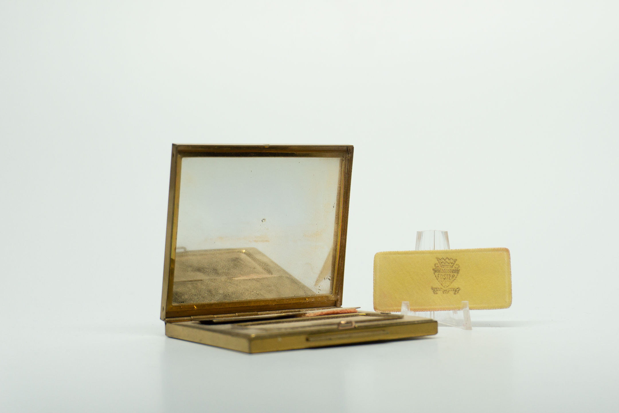 FJ Foster Jewelry Co. Compact