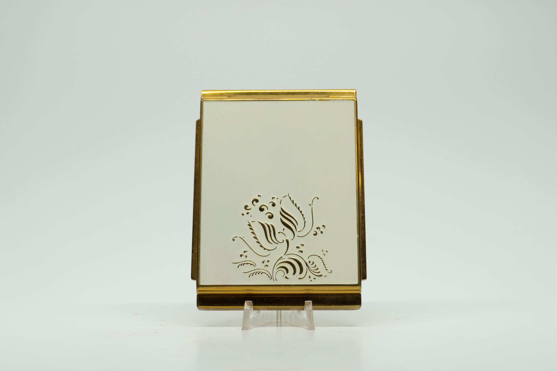 Langlois Cara Nome Triple Compact