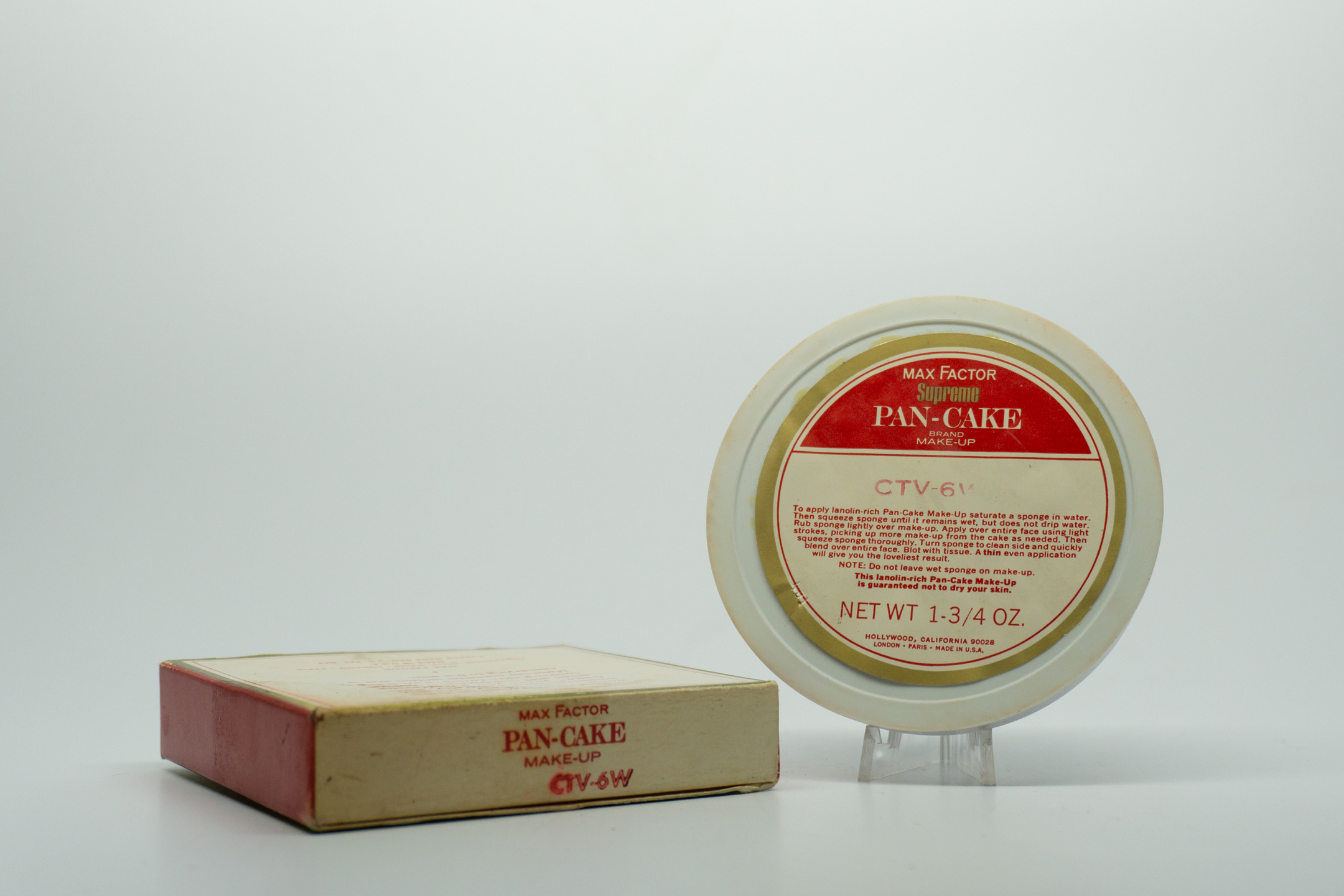 Max Factor Pan-Cake Foundation