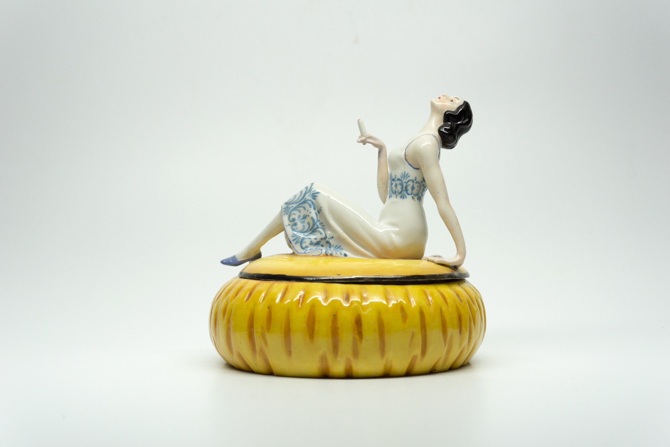 Ernst Bohne Sohne Powder Jar