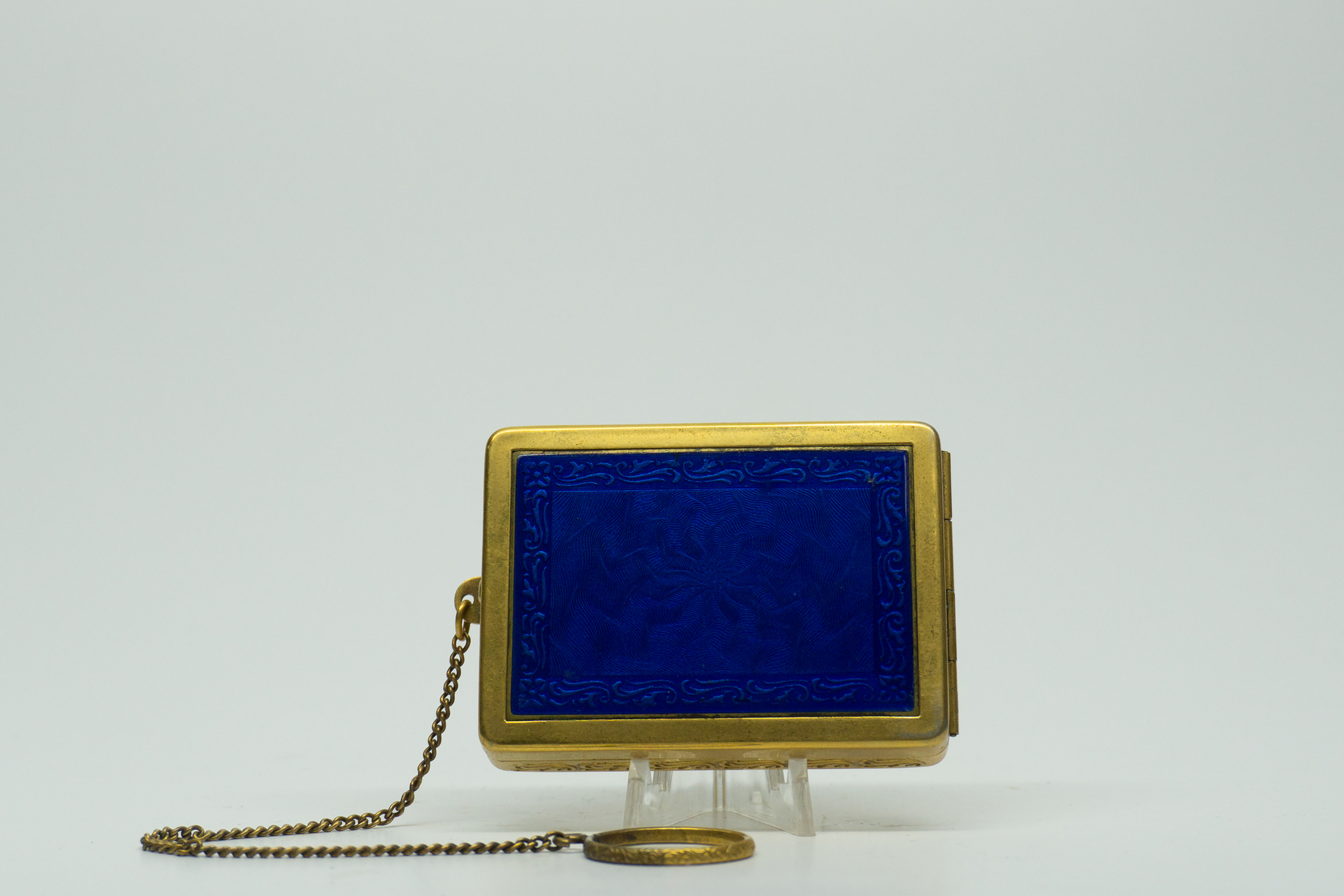 Karess Finger Loop Compact