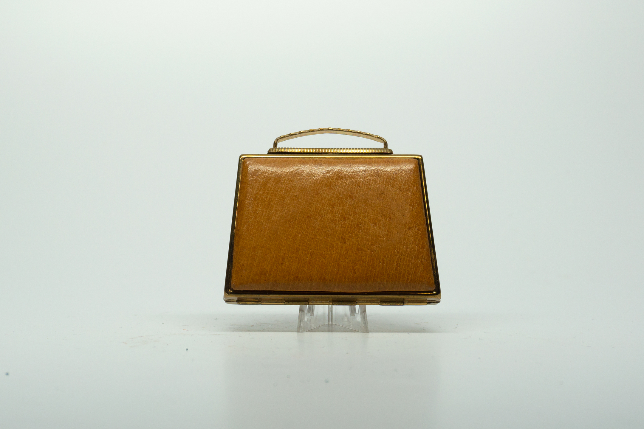 Mascot Suitcase Compact