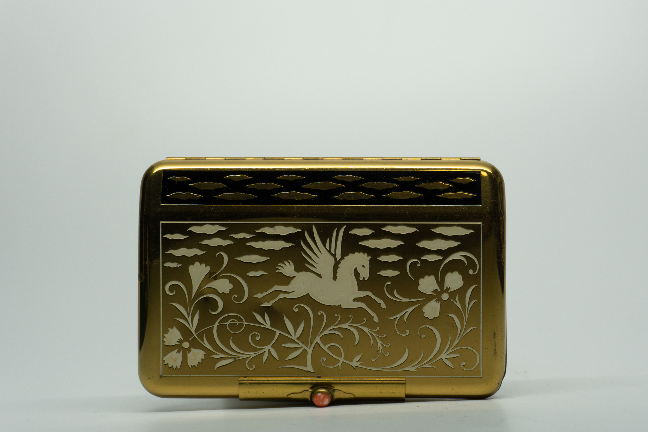 Yardley Flying Pegasus Carryall