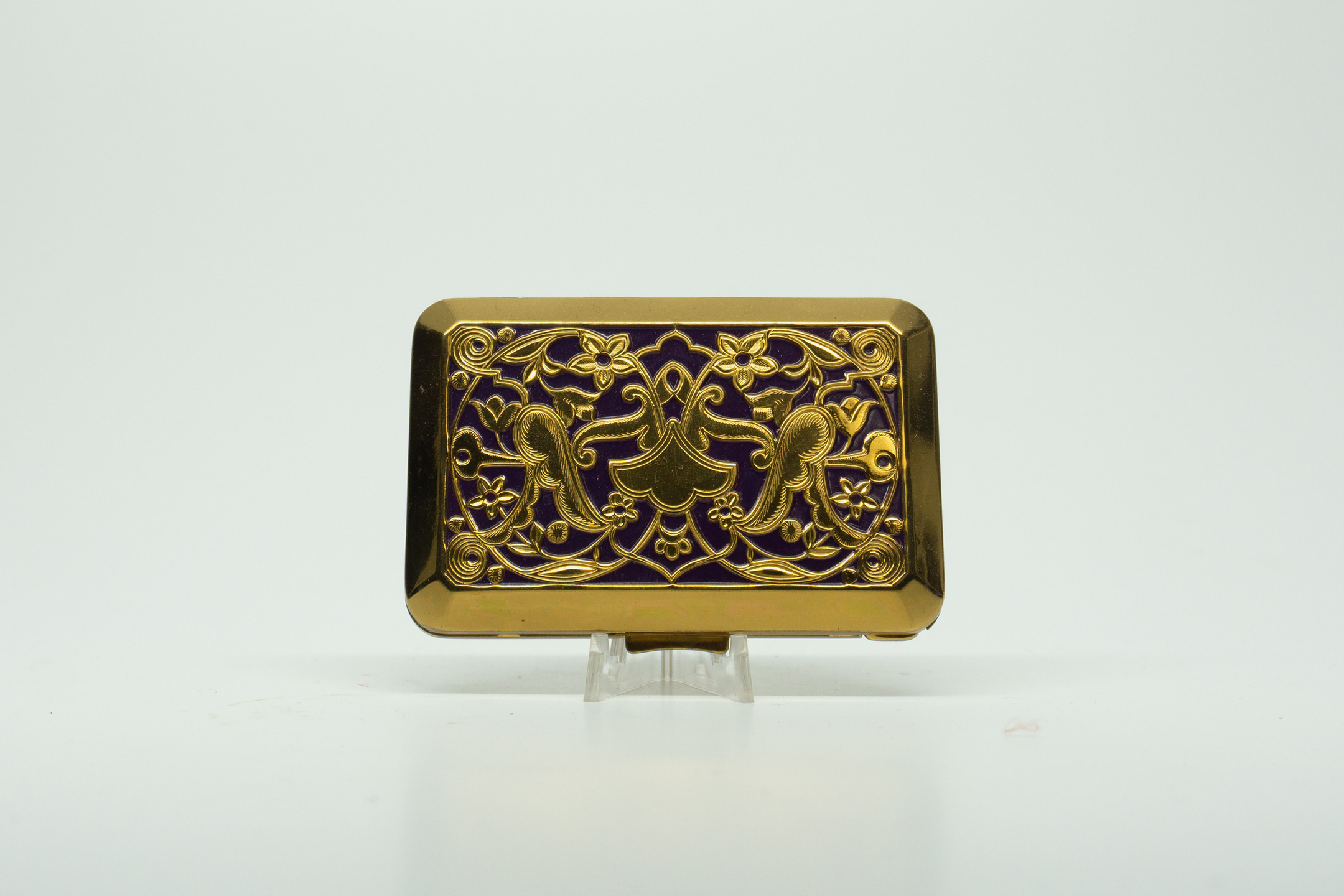 Richard Hudnut Triple Vanity Compact
