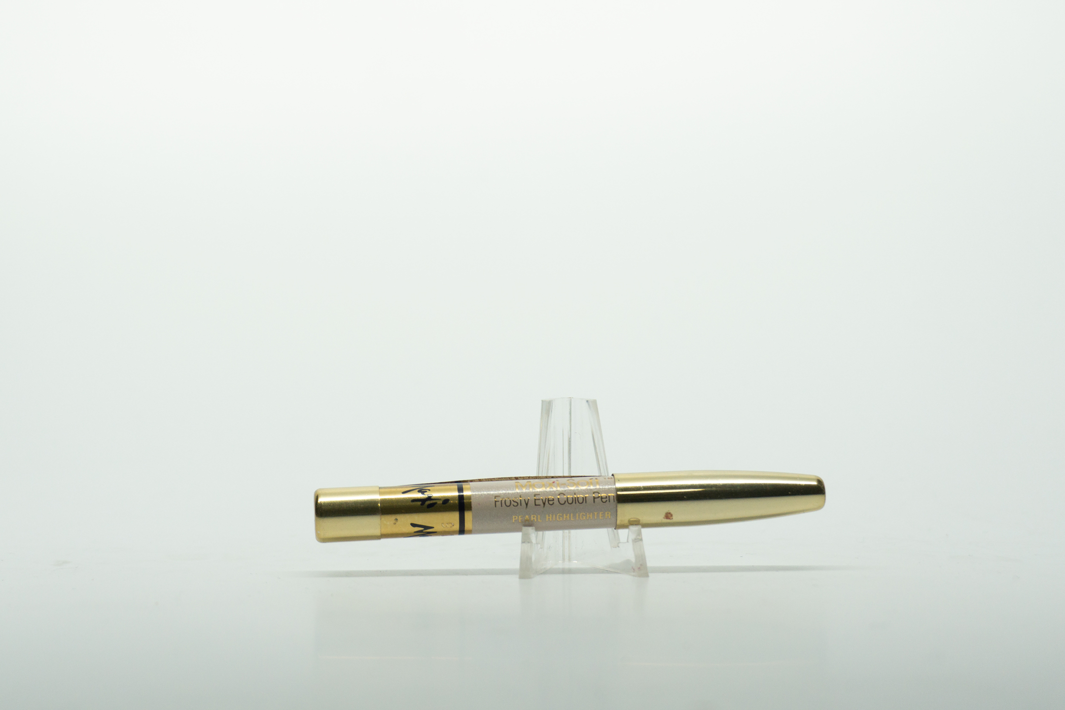 Mae West's Max Factor Maxi-Soft Frosty Eye Color Pencil