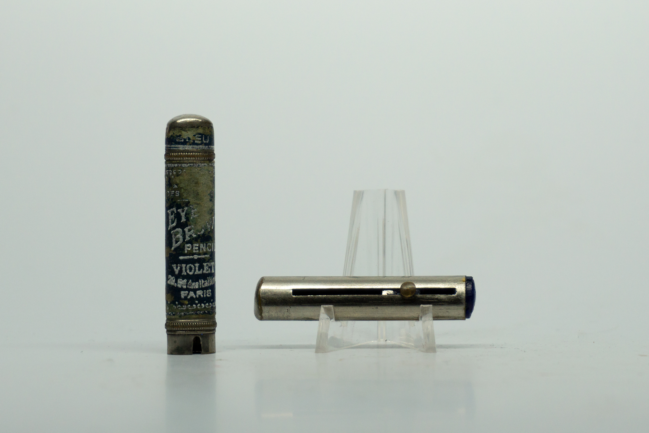 Violette Eyebrow Pencil