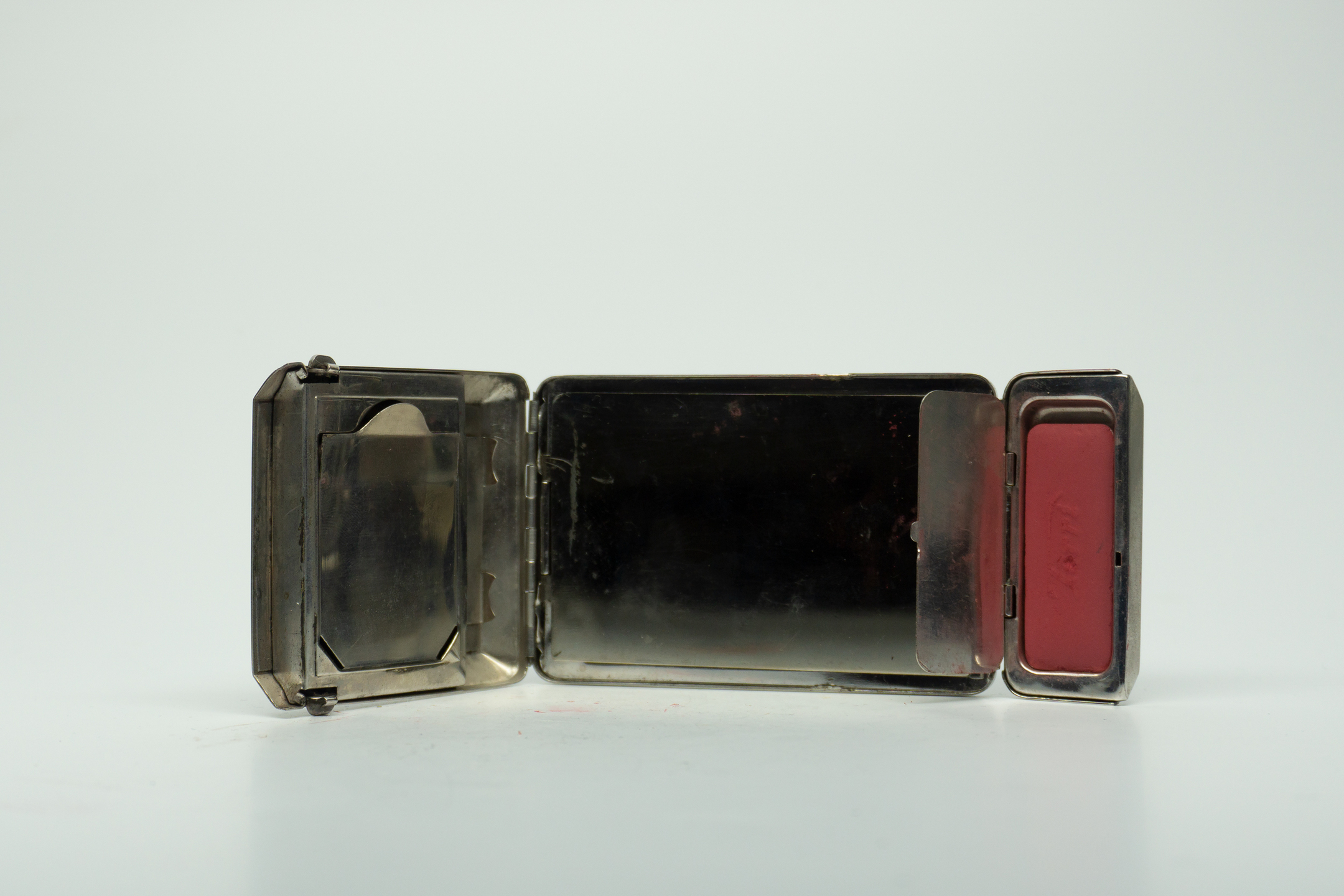 Terri Triple Compact