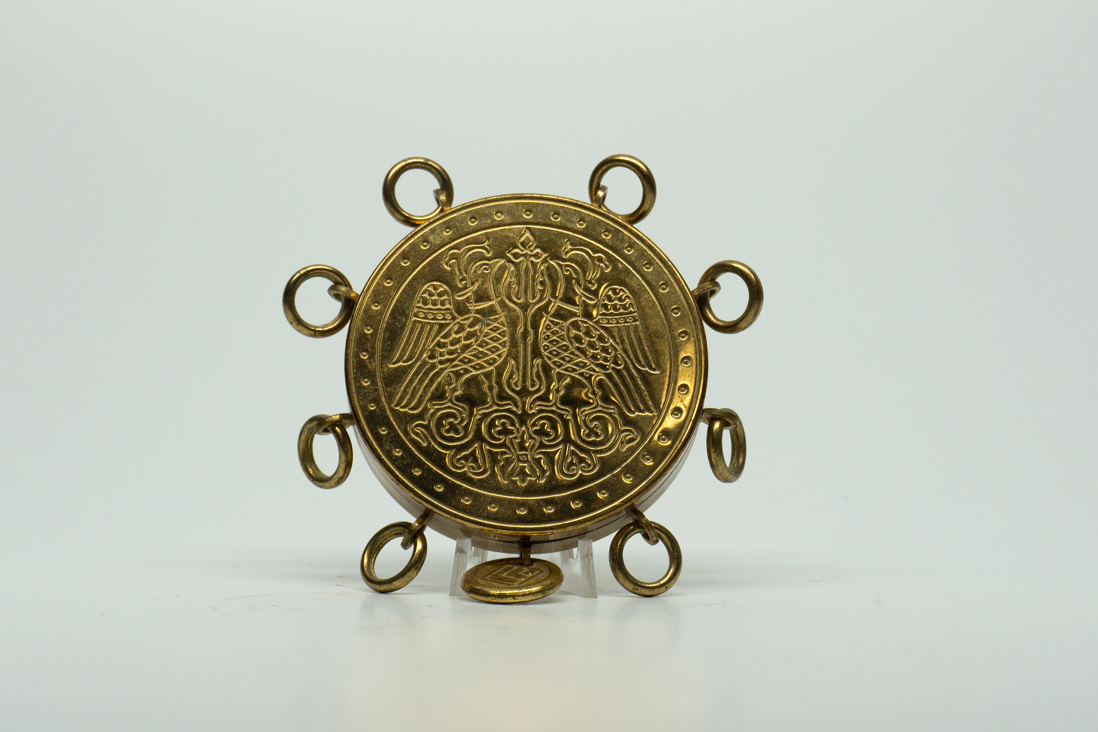 Lucien Lelong Jingling Tambourine Compact