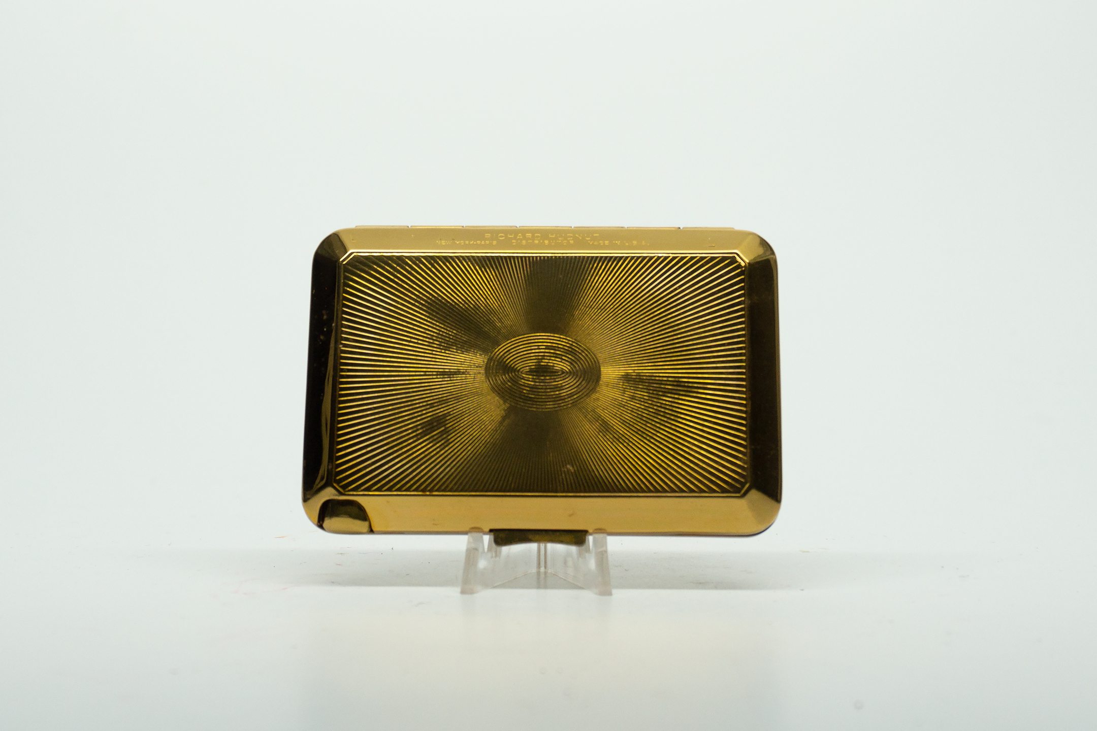 Richard Hudnut Triple Compact