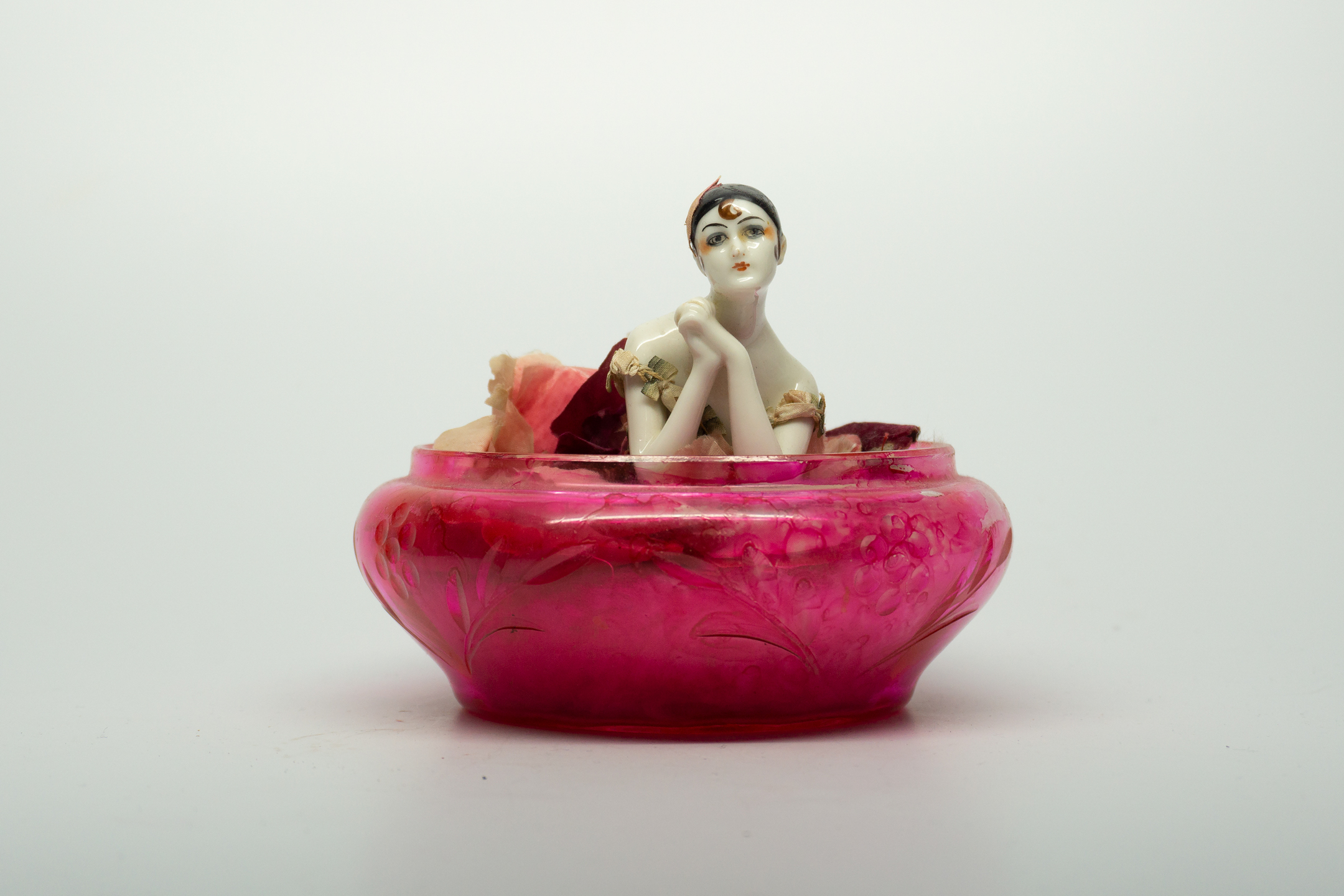 Powder Jar with Puff