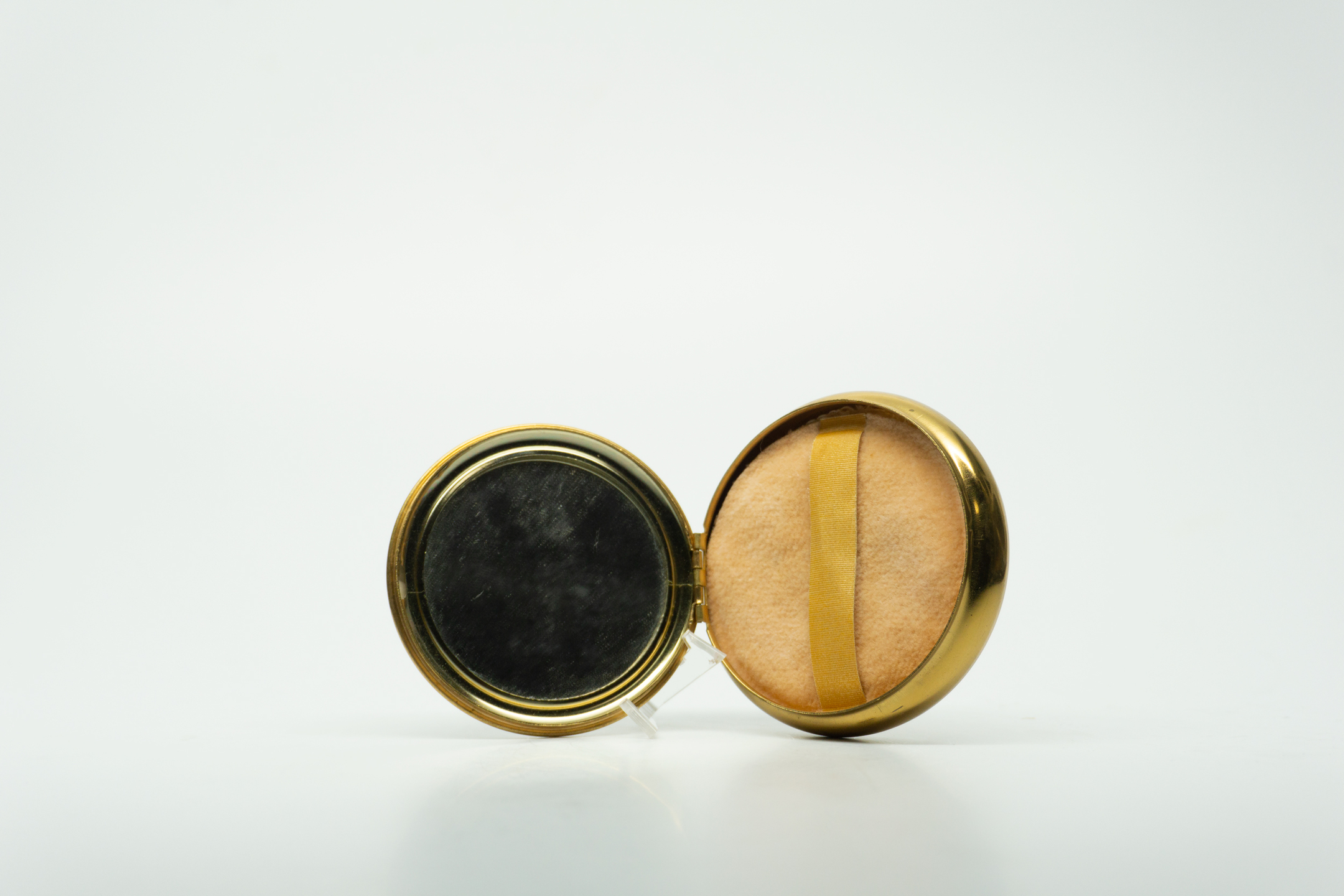 Elvis Presley Stratton Compact