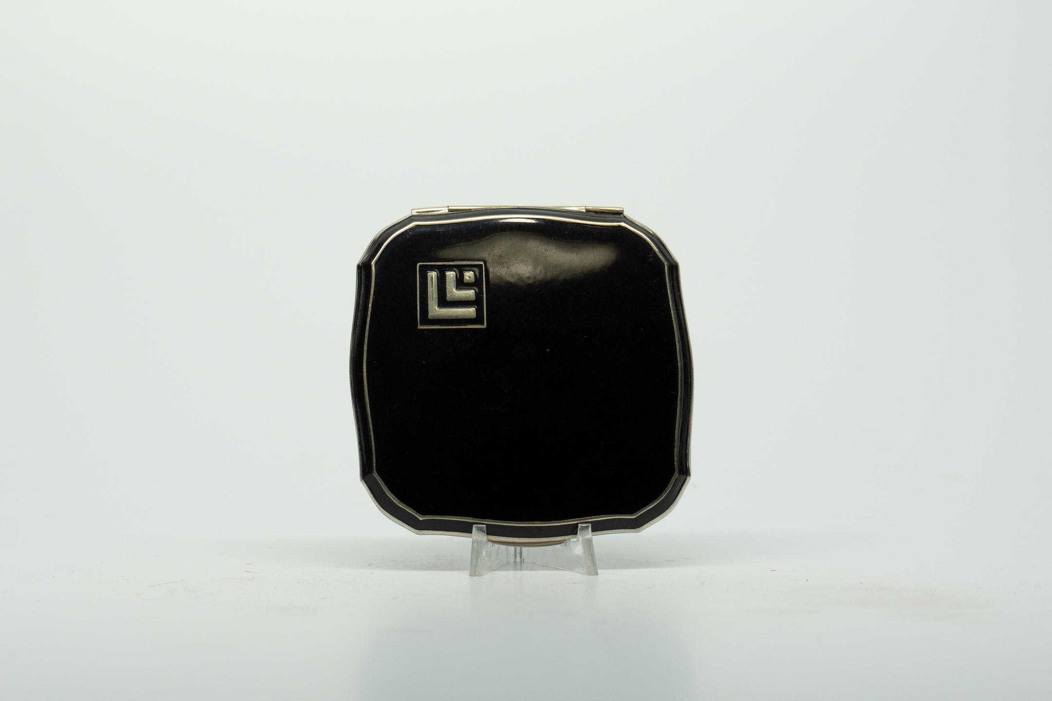 Lucien Lelong Baguette Compact