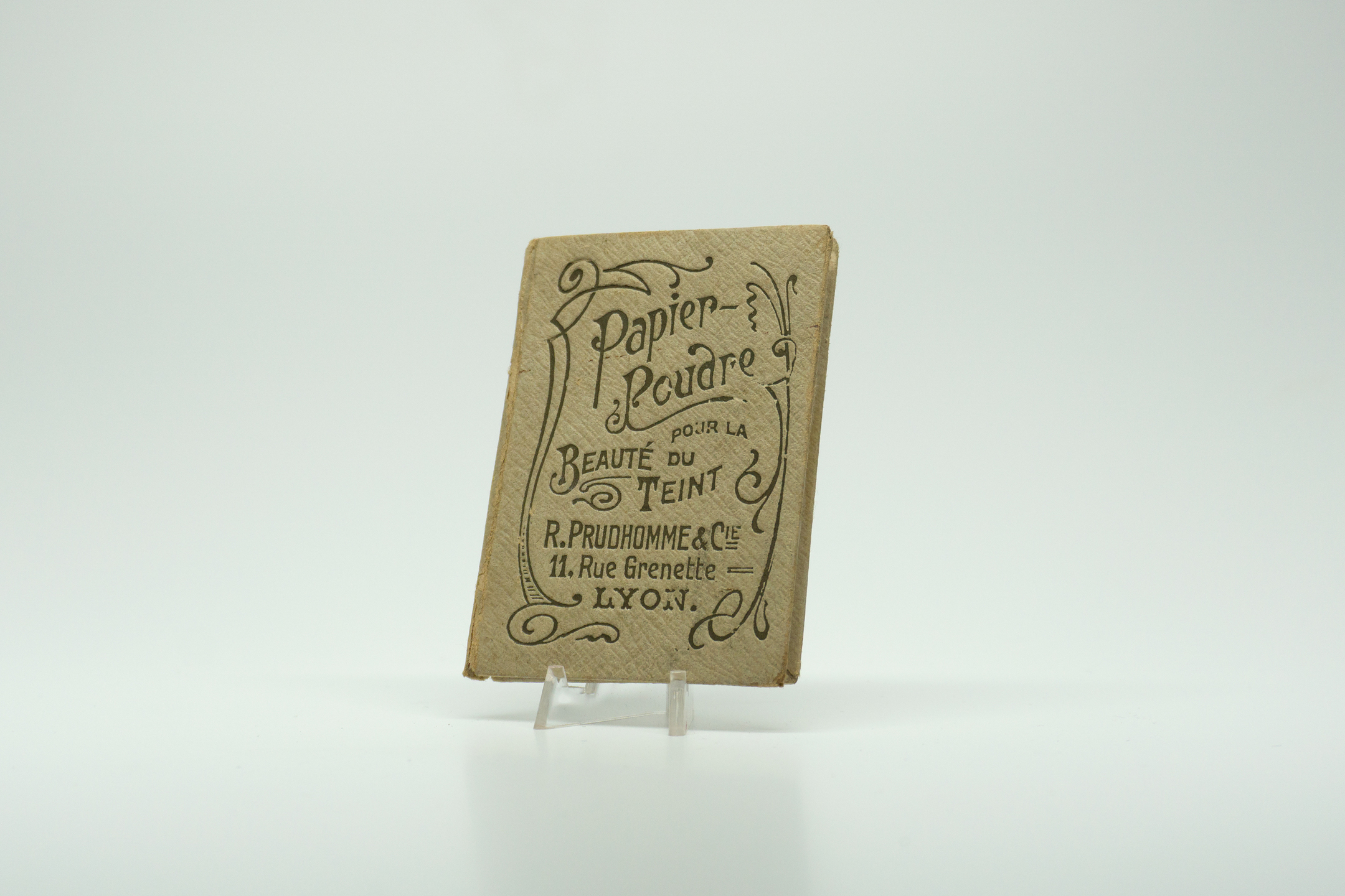 R. Prudhomme & Cie. Papier-Poudre