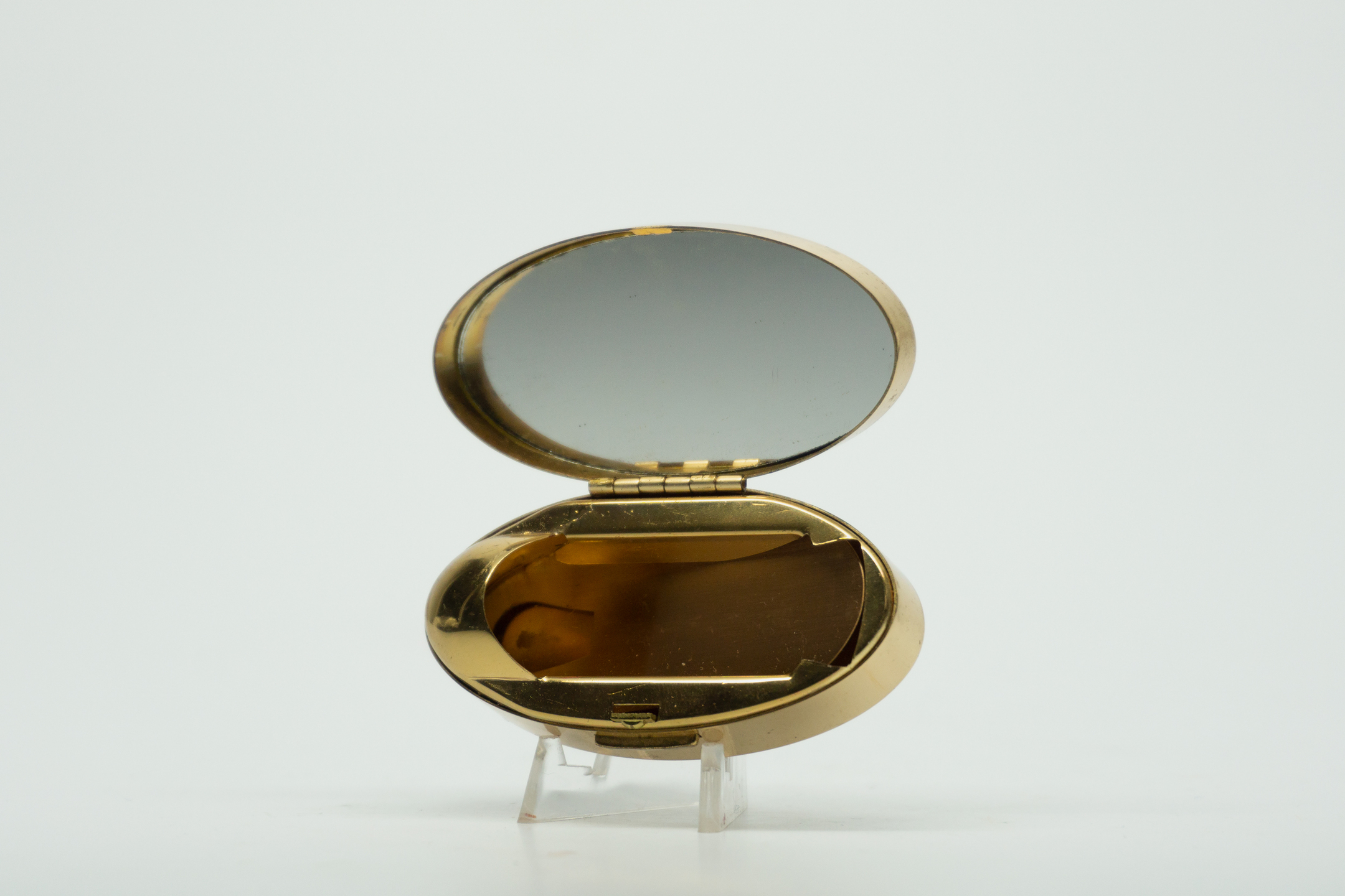 Max Factor Hi-Society Lipstick