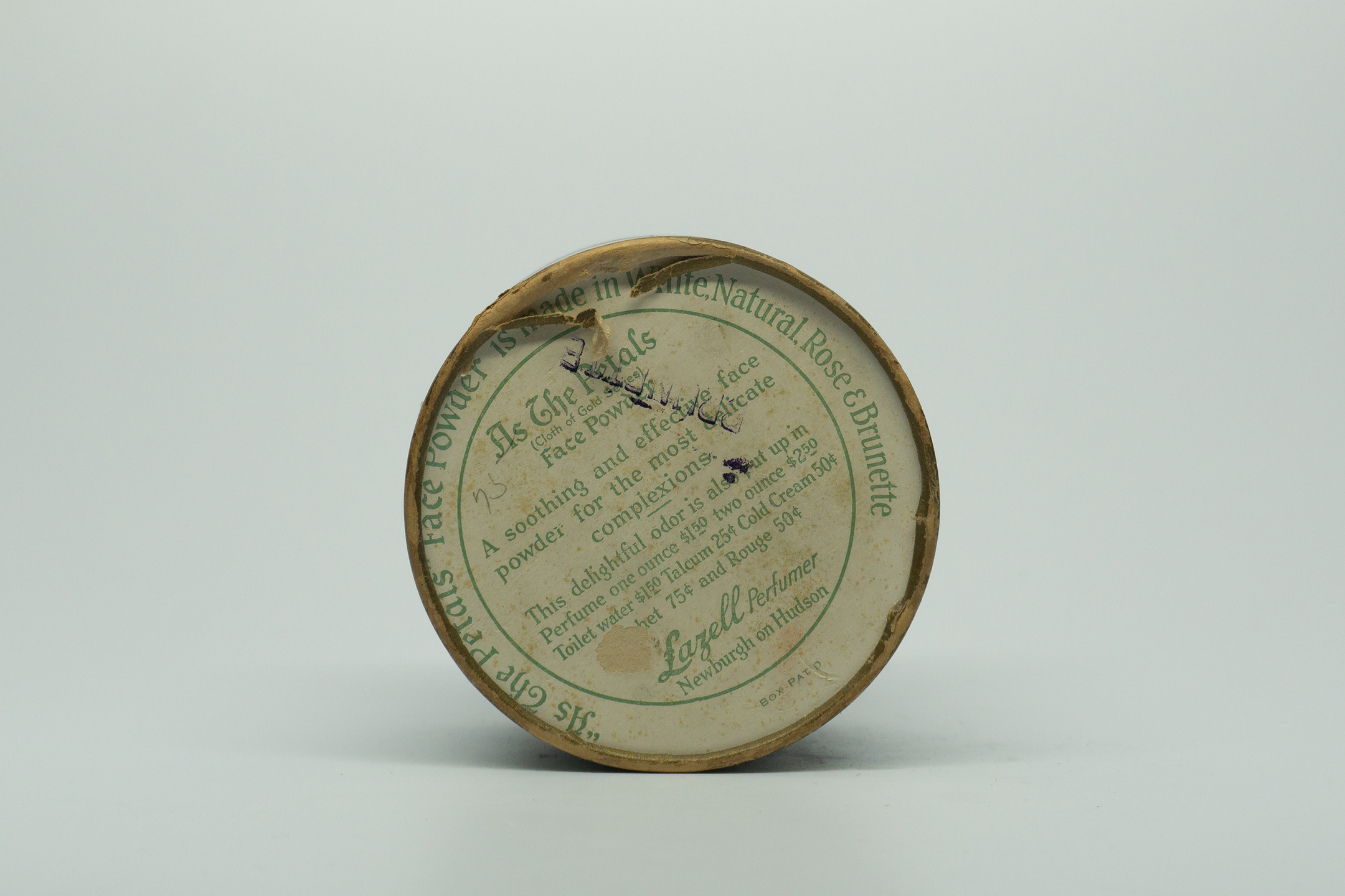 Lazell As The Petals Face Powder