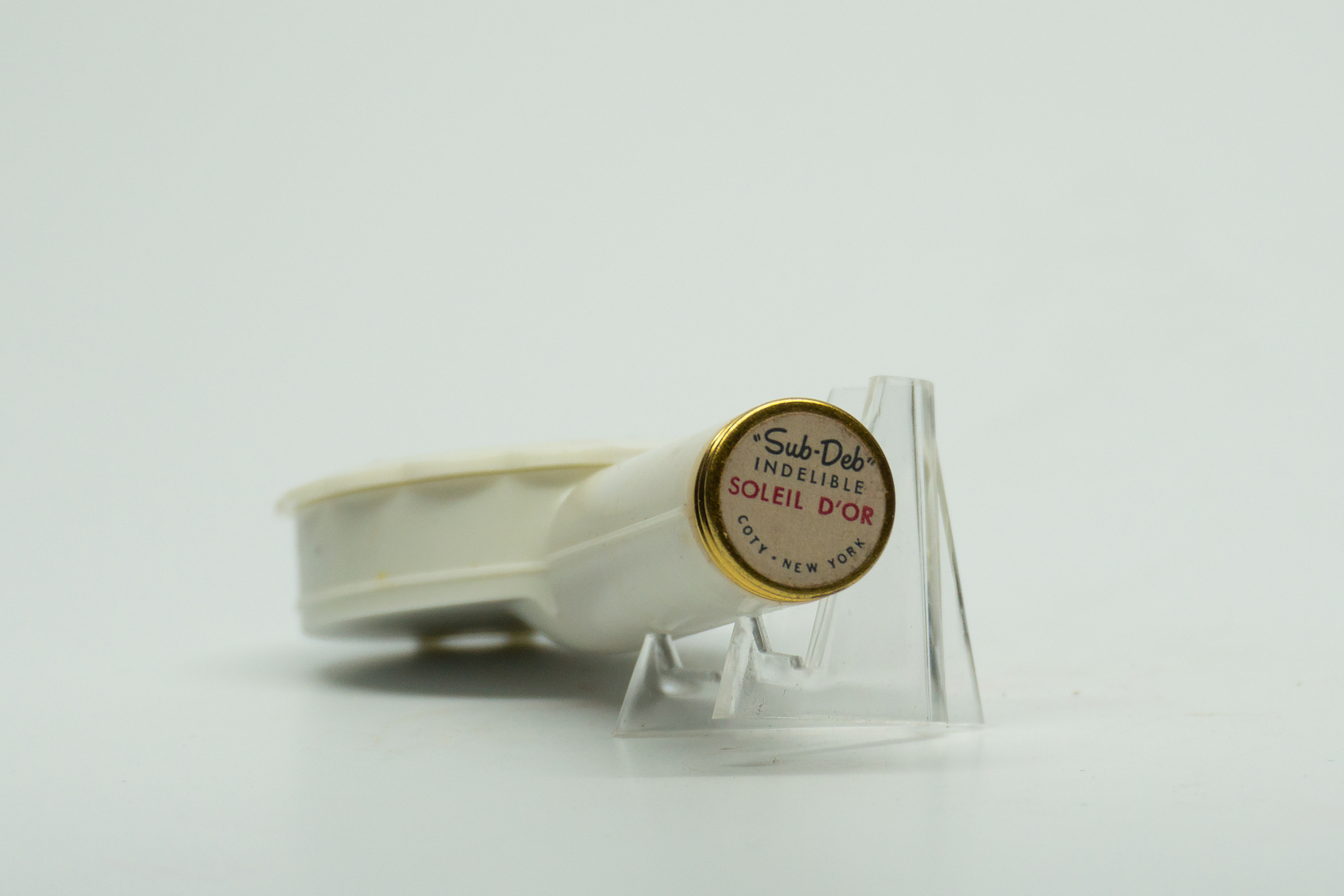 Coty French Flair Face Powder and Lipstick Set