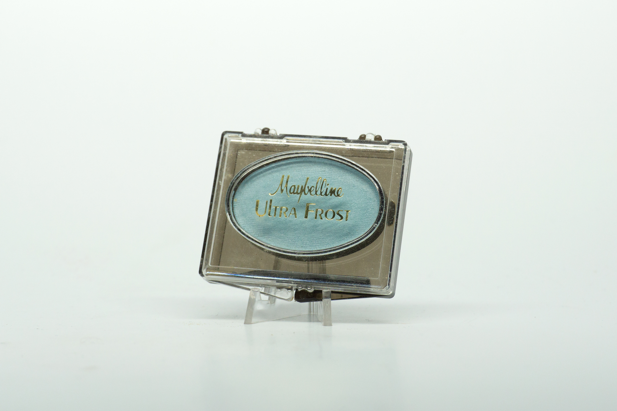 Maybelline Ultra Velvet Eyeshadow